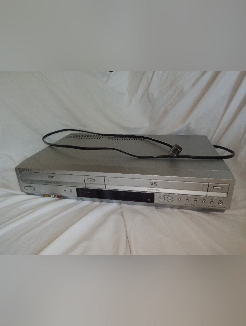 Sony DVD Player Video Cassette Recorder Model SLV-D271P Cleaned Tested Working